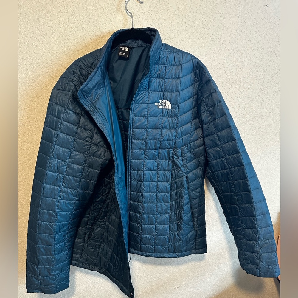 North face XL puffer jacket